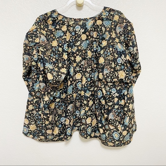 Authentic Balenciaga floral flowy top size 36 - Picture 5 of 10